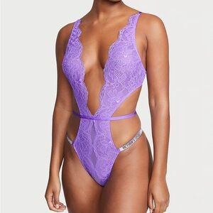 Victoria’s Secret lace shine strap crotchless teddy